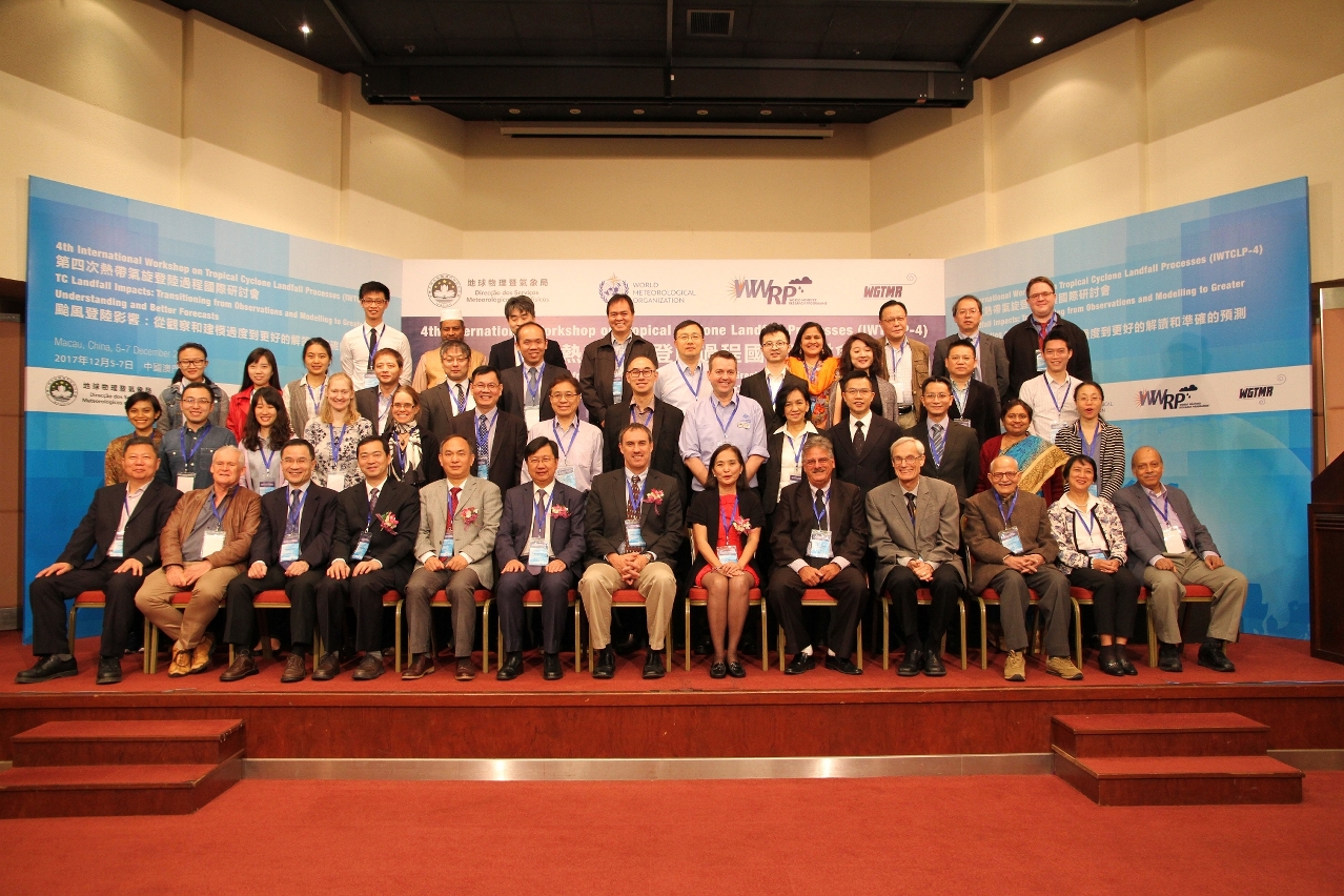 Foto de grupo -  Convidados e participantes no “Fourth International Workshop on Tropical Cyclones Landfall Processes, IWTCLP - 4”