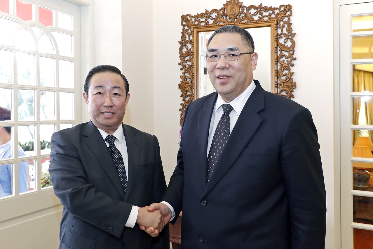 行政長官崔世安與公安部常務副部長傅政華會面