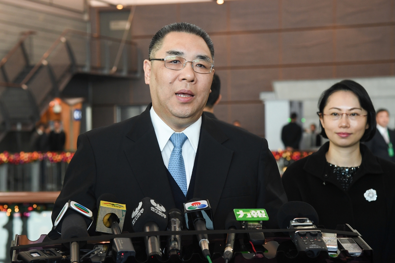 The Chief Executive, Mr Chui Sai On, speaks to reporters.