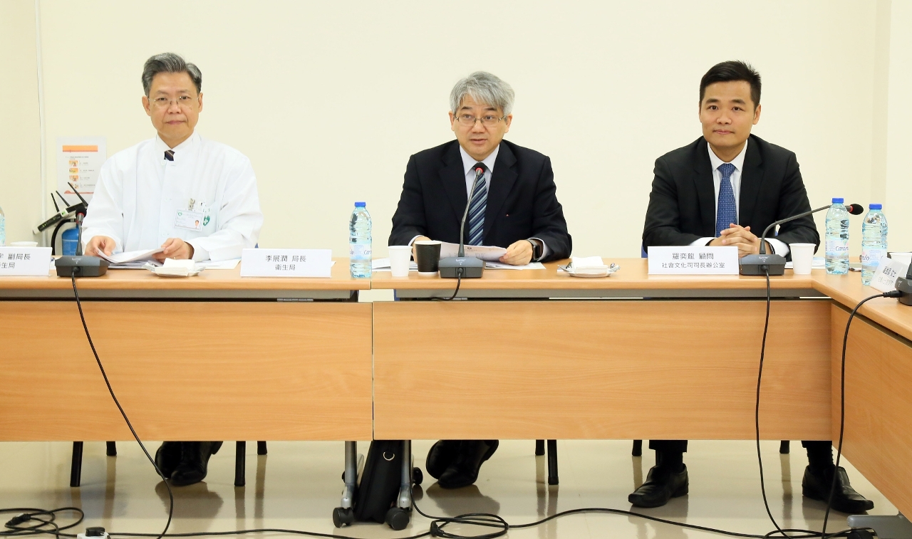 慢性病防制委員會代主席、衛生局李展潤局長主持會議及致辭