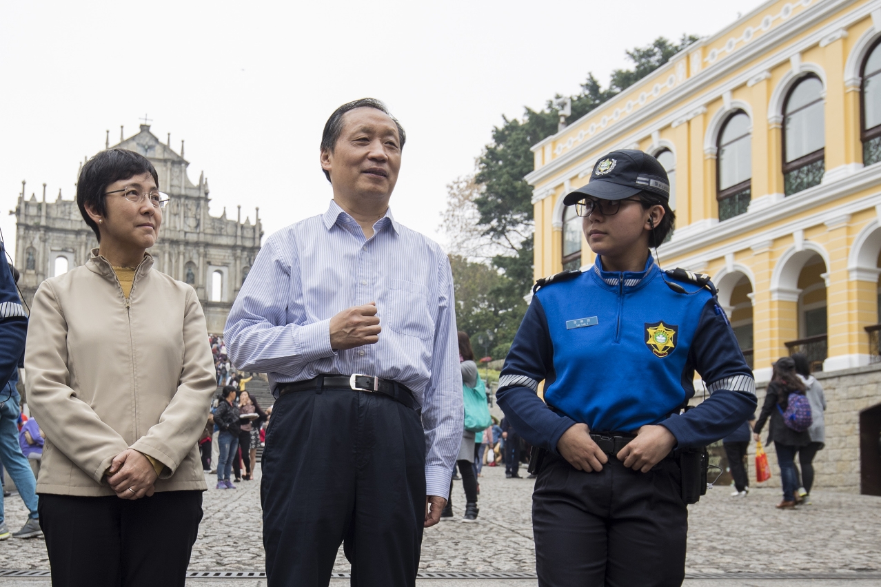 國家旅遊局局長李金早與澳門旅遊警察交流
