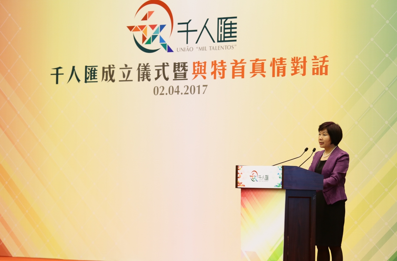 O Director do Gabinete para os Assuntos de Hong Kong e Macau do Ministério de Educação da China, Dr. Liu Jin fez uso de palavras na Cerimónia.