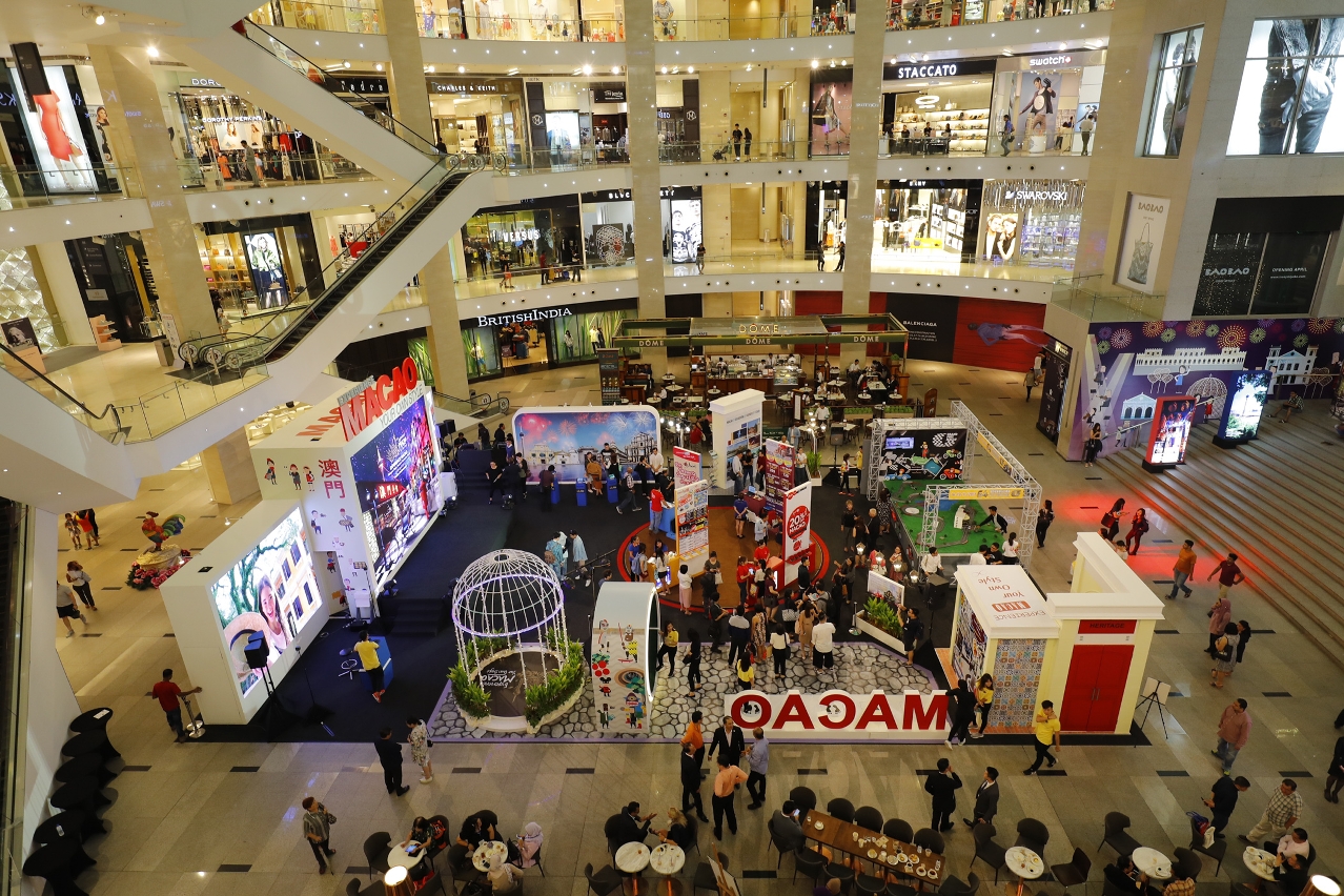 The promotion draws many middle-class and high-end customers