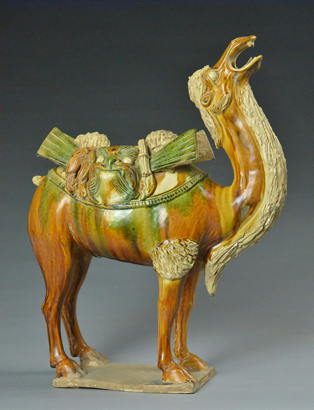 唐三彩燒製技藝《載絲駝》來澳展出