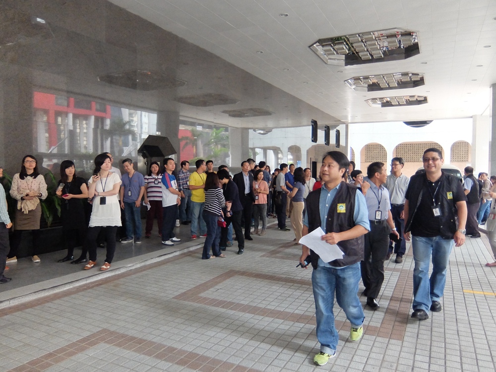 司法警察局新華大廈總部順利舉行火警疏散演習