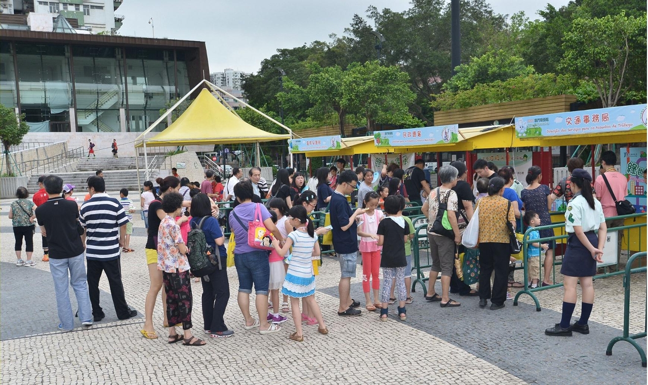 Foram instaladas no local da realização do Festival mais de dez tendinhas de jogos para se divertir com a família e foi promovido um workshop ambiental, criando uma atmosfera alegre e interactiva para a educação ambiental entre pais e filhos.