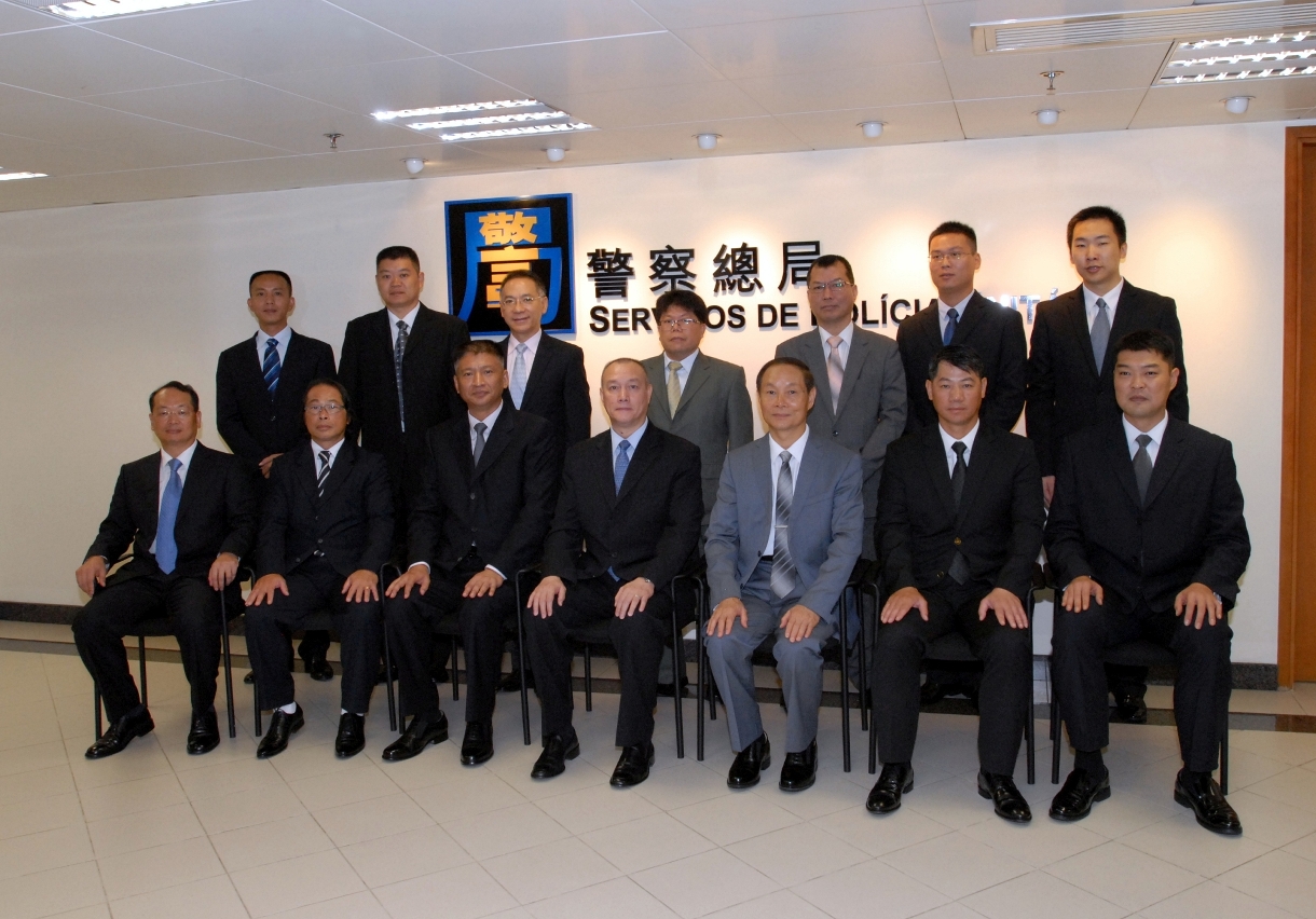 Visita da delegação da Guarnição em Macau aos SPU