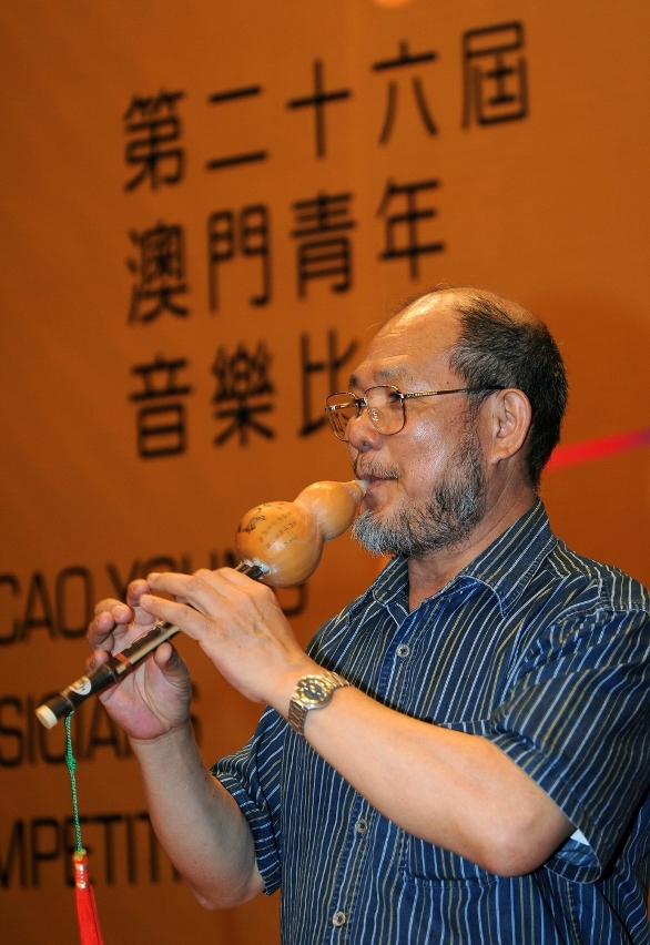 中樂吹管賽事評判陳鴻燕即席示範