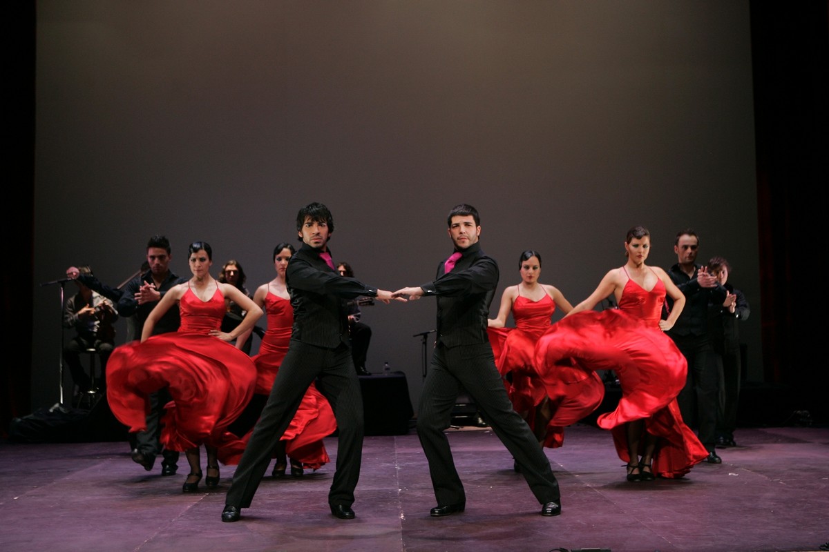 西班牙佛蘭明哥舞蹈團編構獨特、舞美出眾一