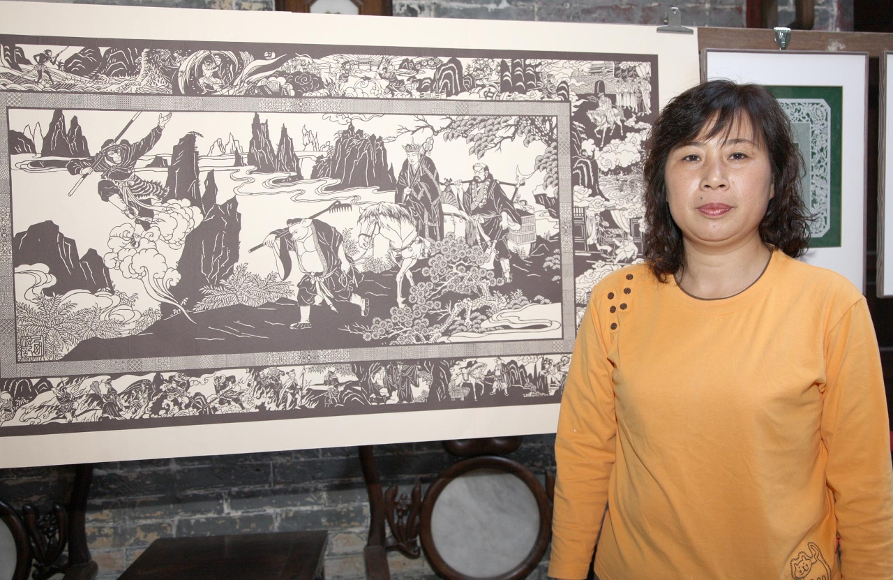 樂淸細紋刻紙作品《西遊記》與工藝家金錢妹