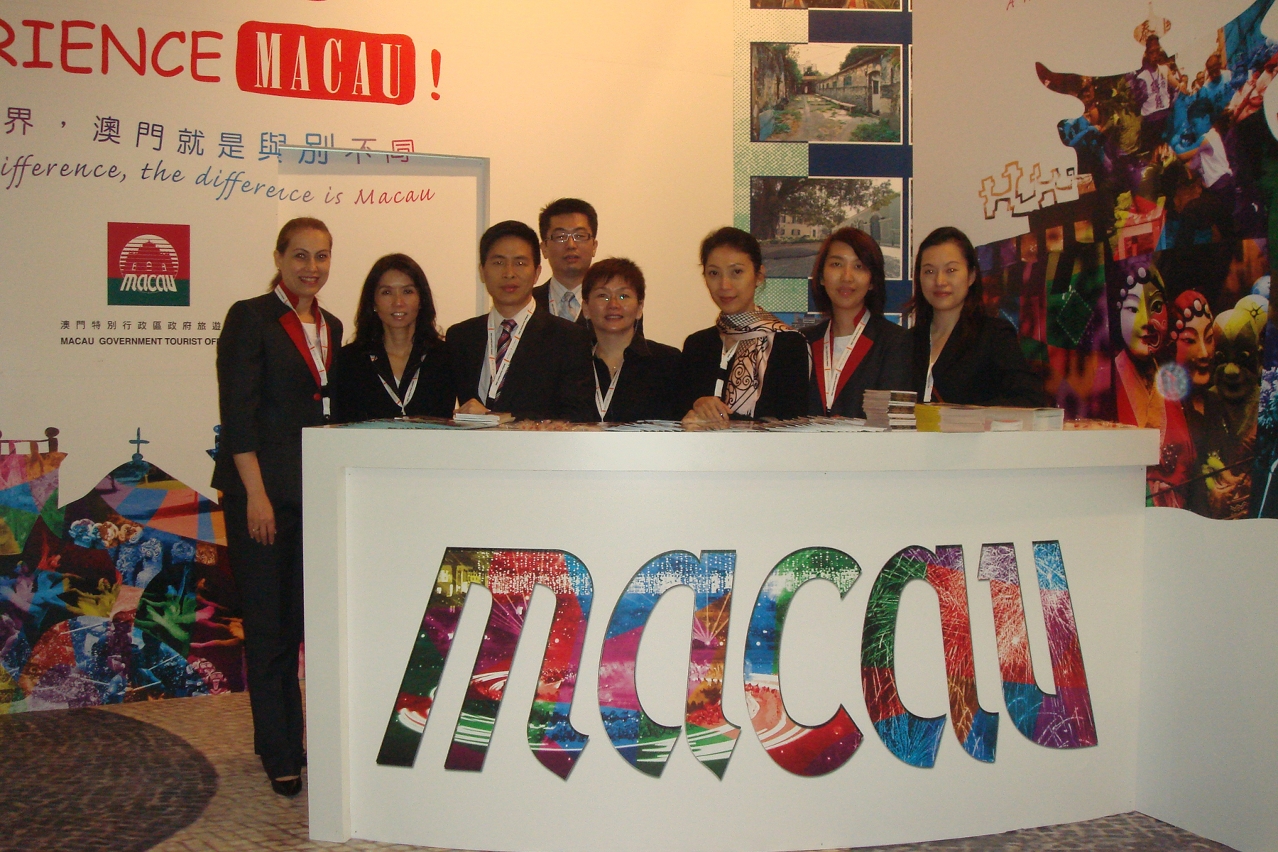 旅遊局及澳門旅遊業界代表在“2008阿拉伯旅遊展”攜手宣傳澳門