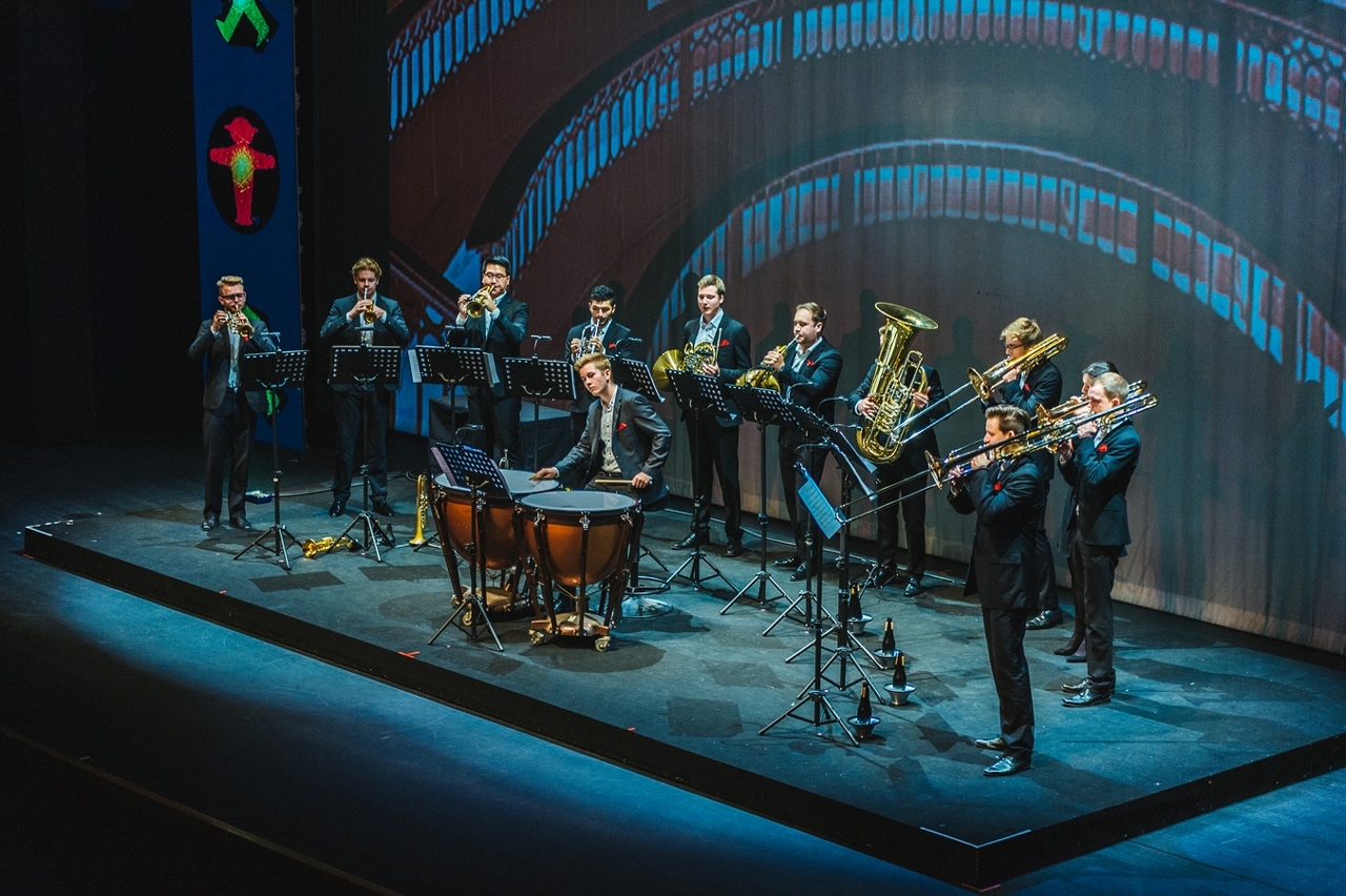 Exibição no interior- Orquestra de Metais de Câmara “Brasssonanz” da Alemanha