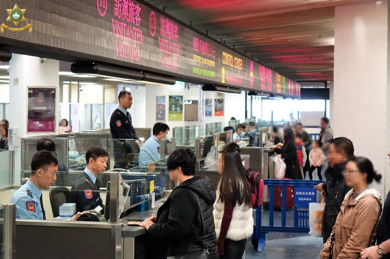 加開櫃枱疏導旅客