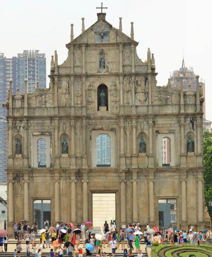 Estado de preservação das estátuas de bronze das Ruínas de São Paulo e o plano de reparação respectivo