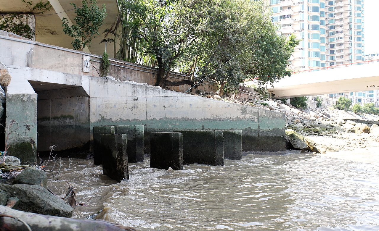 Conclusão da “Obra de melhoramento da rede de drenagem de água pluvial na Colina da Taipa Grande”