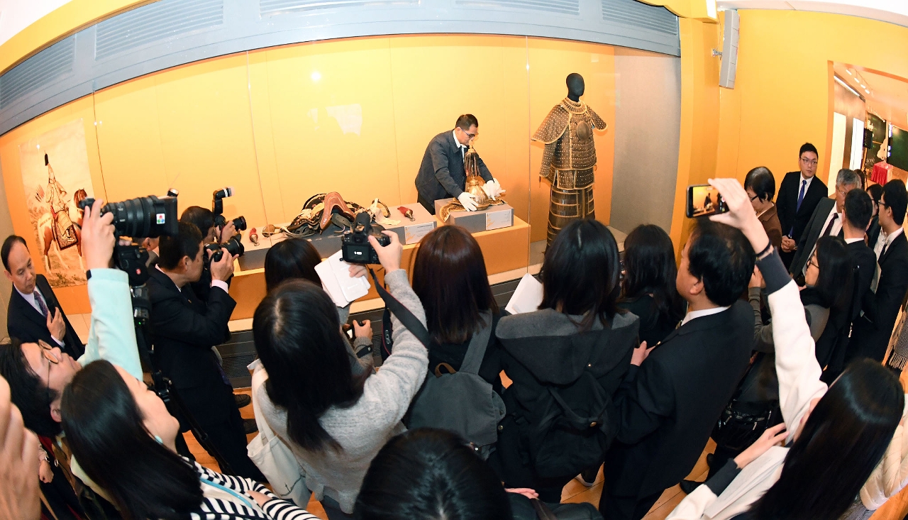 “大閱風儀──故宮珍藏皇家武備精品展”新聞發佈會暨展品開封儀式