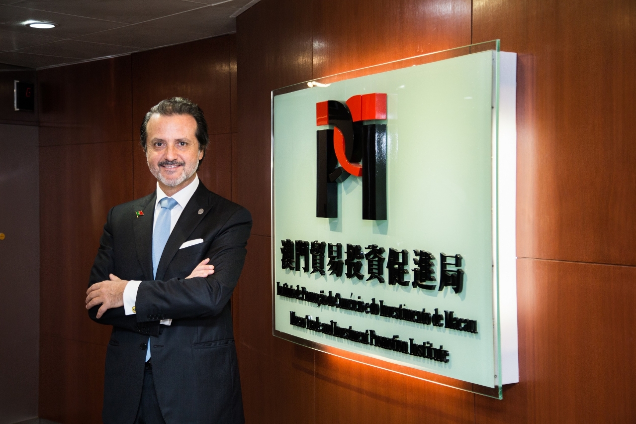 Mr. Orlando Monteiro da Silva considers that Macao has good conditions and a solid foundation for the holding of international conventions