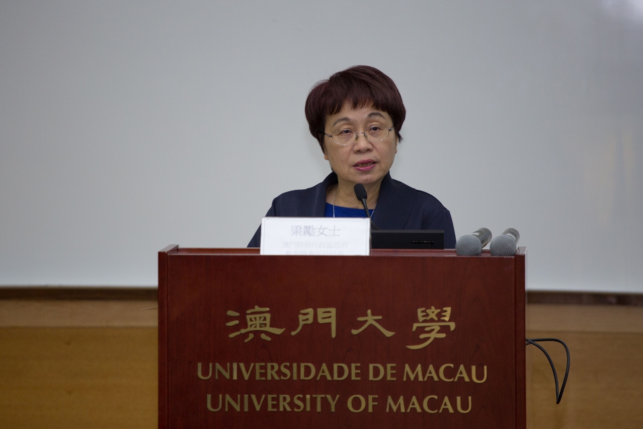 Leong Lai delivers a speech
