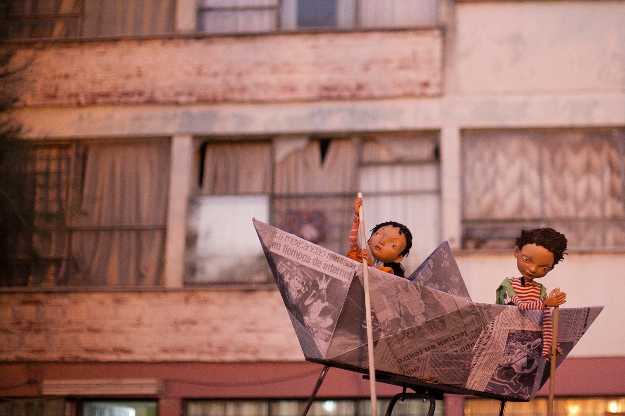 A companhia mexicana Luna Morena Títeres Teatro apresenta duas sessões do teatro ao ar livre “ARKA”