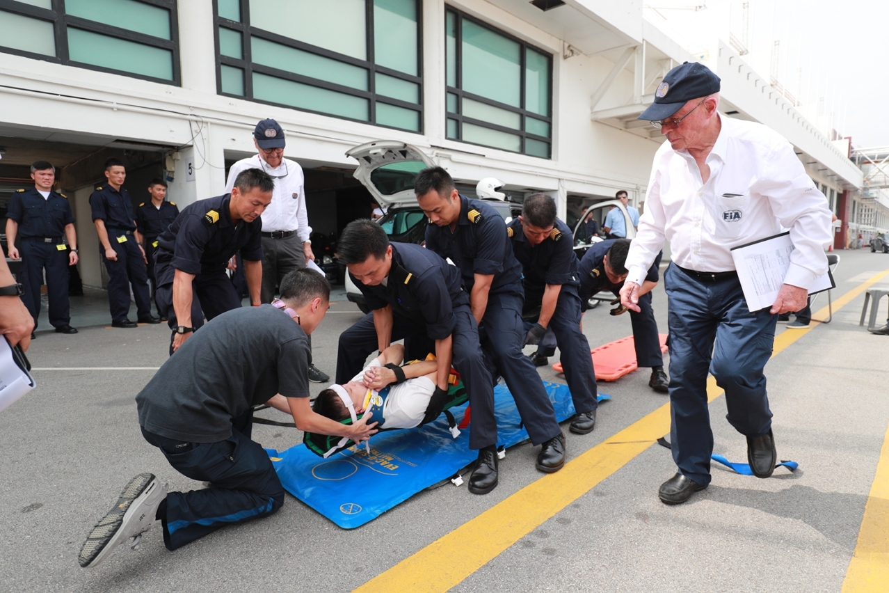 Formação professional de socorro e salvamento do Grande Prémio de Macau