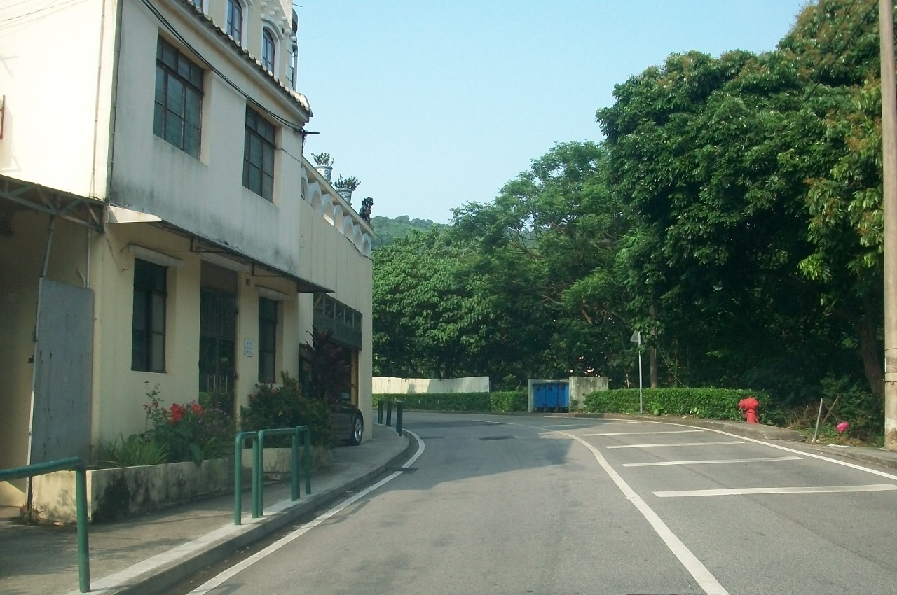 田畔街