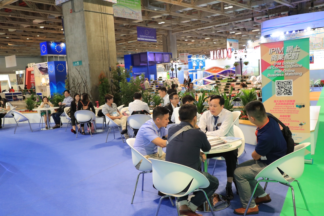 Exhibitors engage in business matching session via Online Business Matching Service Platform.
