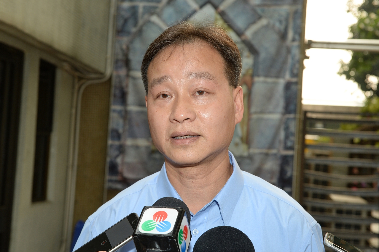 警察總局局長馬耀權投票後接受傳媒訪問