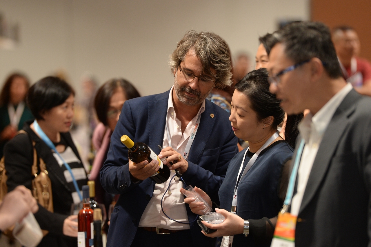 Enterprises approve of PLPEX for enabling visitors to better understand the characteristics of Portuguese-speaking Countries products.