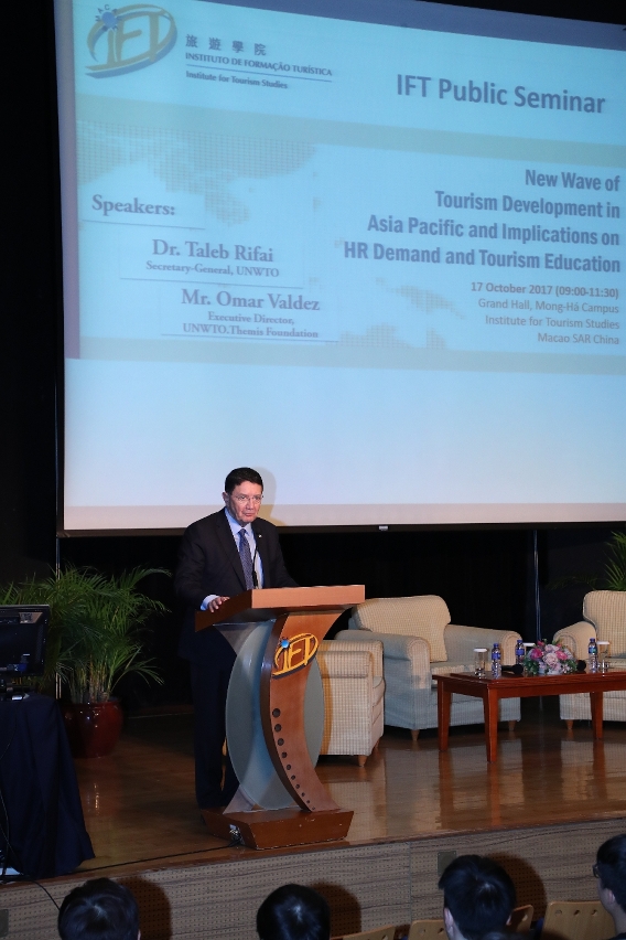 Secretary-General of World Tourism Organisation(UNWTO) delivered his keynote speech on tourism development in Asia Pacific, human resources demand and tourism education at IFT