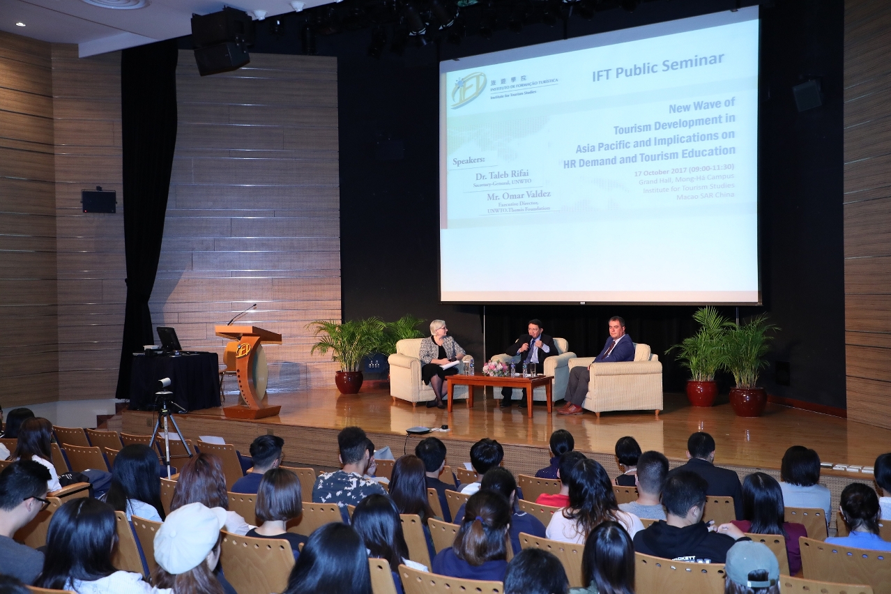 During the plenary discussion,  Secretary-General of World Tourism Organisation(UNWTO), Dr. Taleb Rifai, and Executive Director of UNWTO. Themis Foundation, Mr. Omar Valdez  discussed tourism development in Asia Pacific, human resources demand and tourism education with participants.