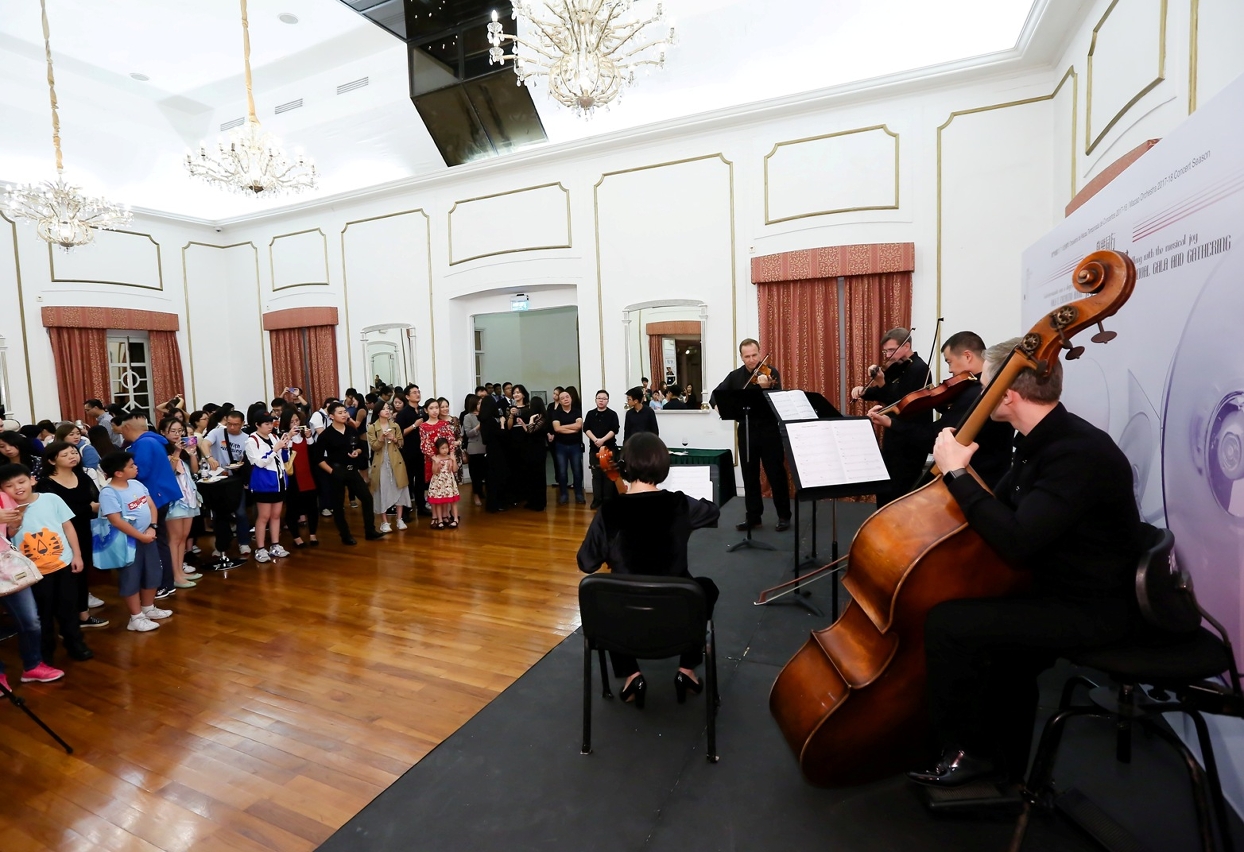 OM presented “Along with the musical joy - Annual gala and gathering” to shares joy with music lovers at Dom Pedro V Theatre