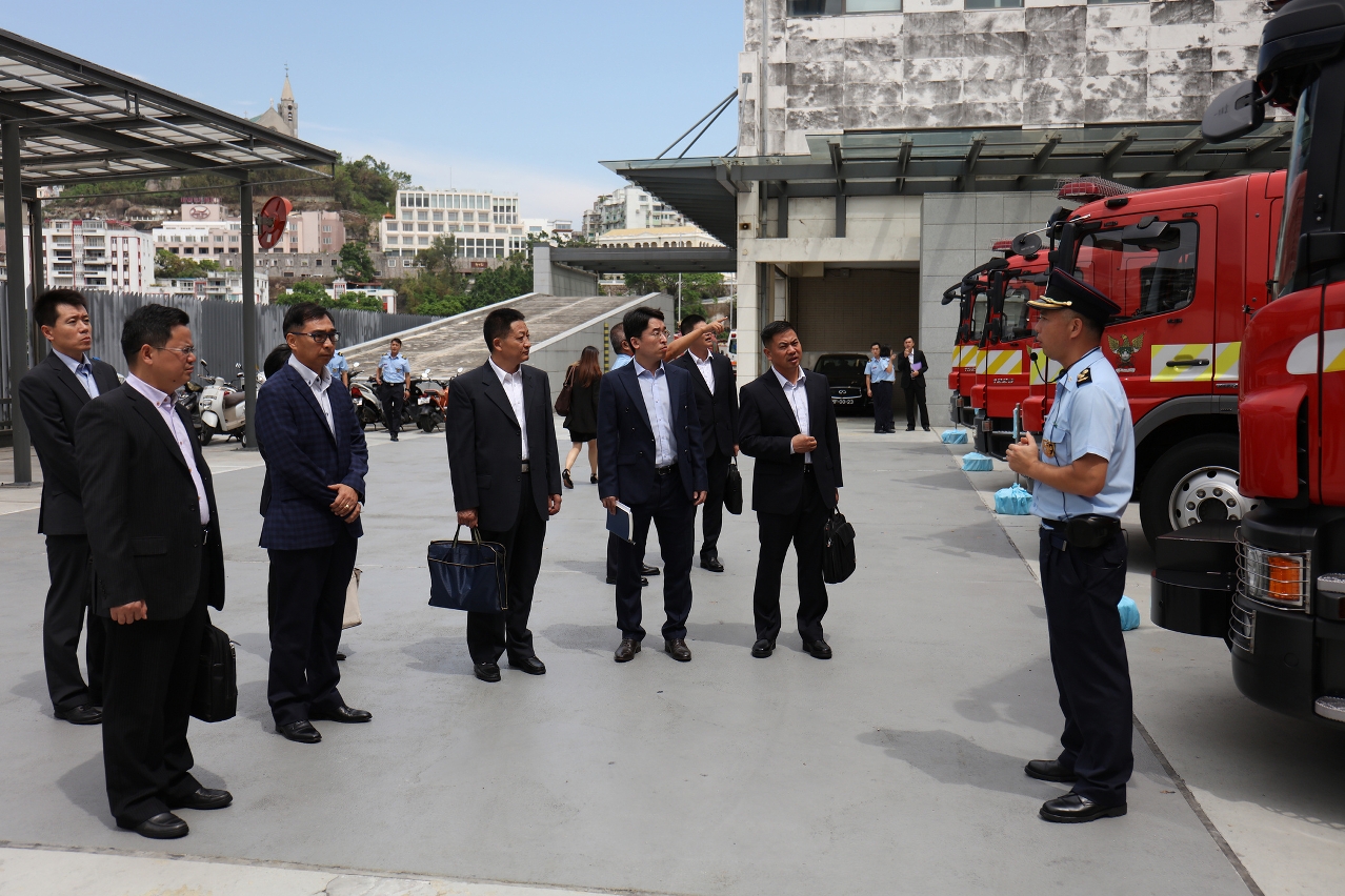 國家減災委員會專家團隊在澳門期間分組與對口部門交流