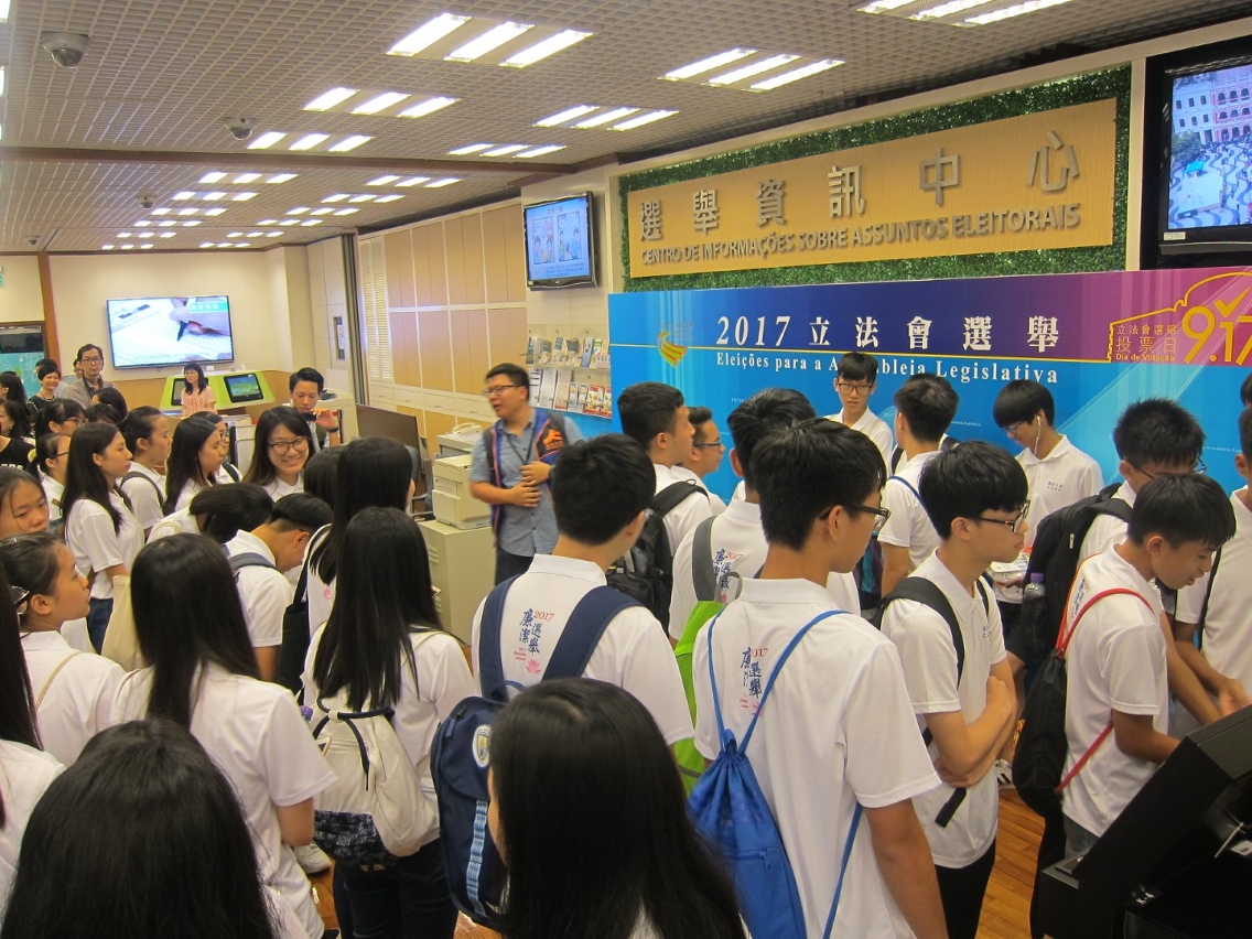 Visiting the Electoral Affairs Information Centre to understand the electoral procedures
