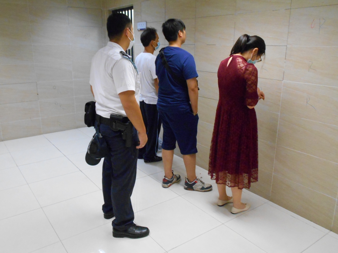 首宗偷渡案中一男一女被控協助罪