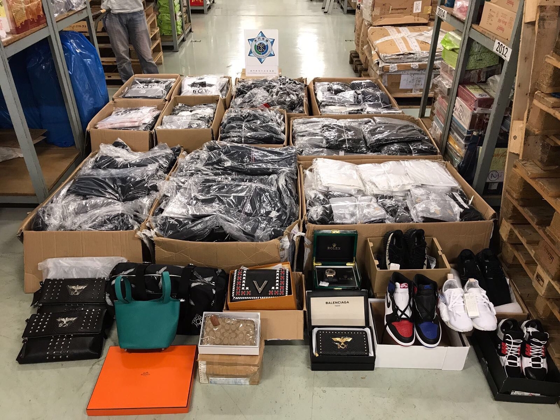 涉案之假冒品牌物品