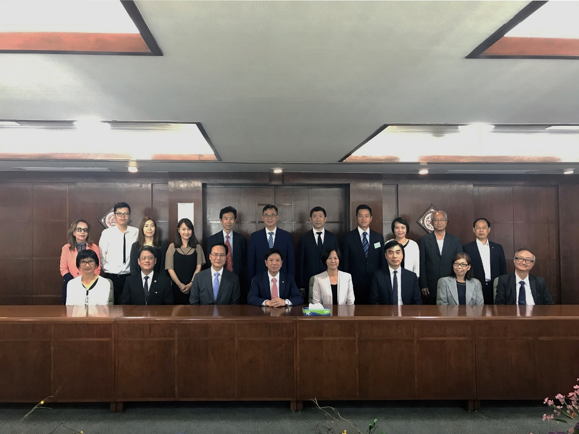 FSS pays an official visit to the Association of Banks and introduces the Non-Mandatory Central Provident Fund System