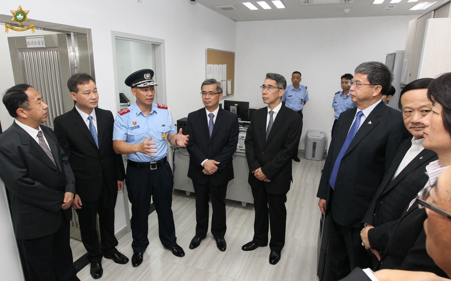 Mudança do Comissariado de Coloane para o Edifício Ip Heng em Seac Pai Van