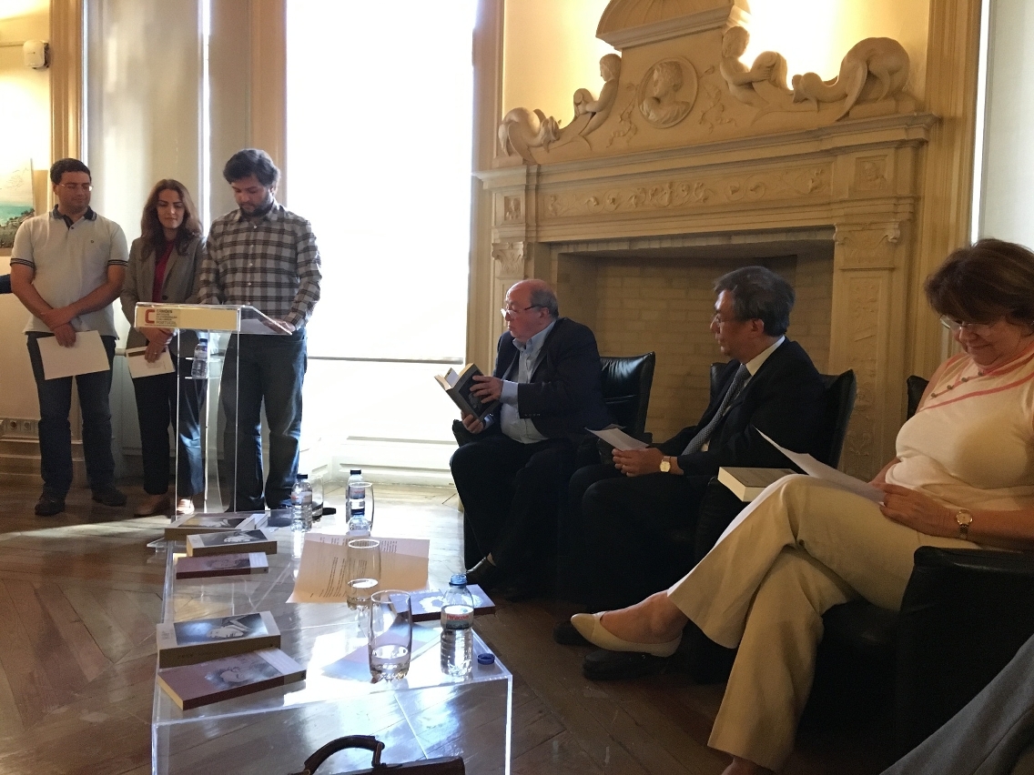 Apresentação das obras Poemas de Du Fu e 100 SONETOS de Luís Vaz de Camões, integradas na “Colecção de Literatura Chinesa e Portuguesa”, concluída com sucesso em Lisboa