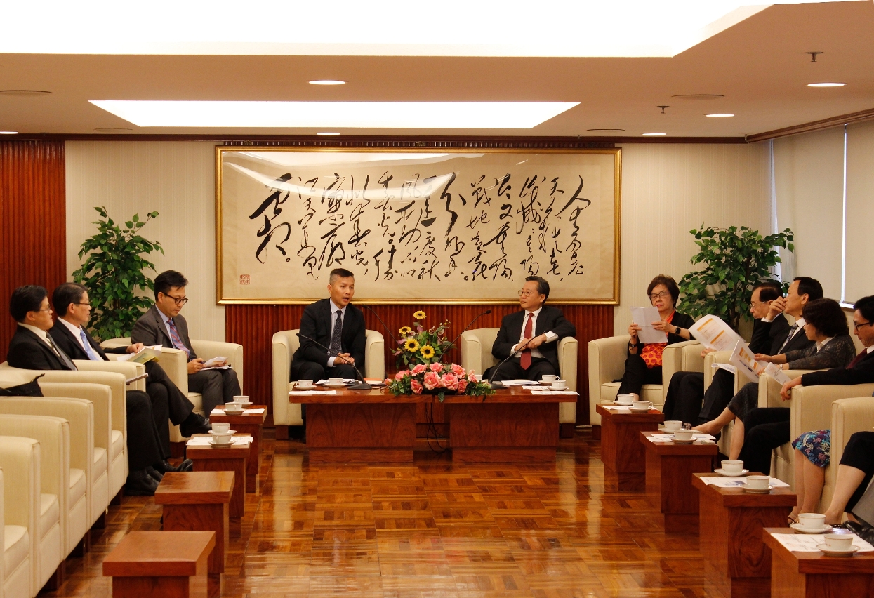 A DSE visitou a Associação Comercial Geral dos Chineses de Macau