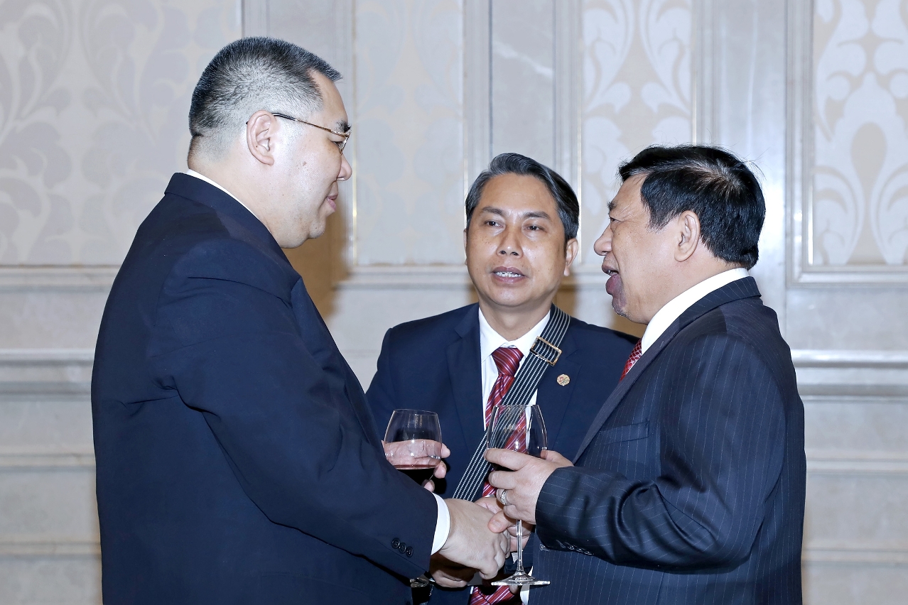 Chefe do Executivo recebe delegação da terceira edição do “Plano de Visitas de Presidentes da Câmara” de países adjacentes à China