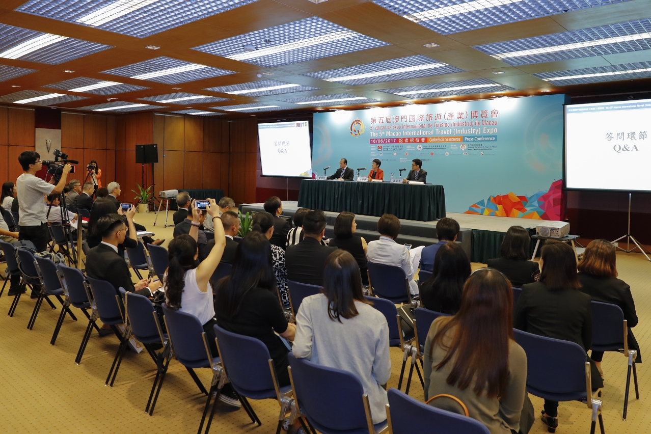 Conferência de imprensa da 5.ª Expo Internacional de Turismo (Indústria) de Macau