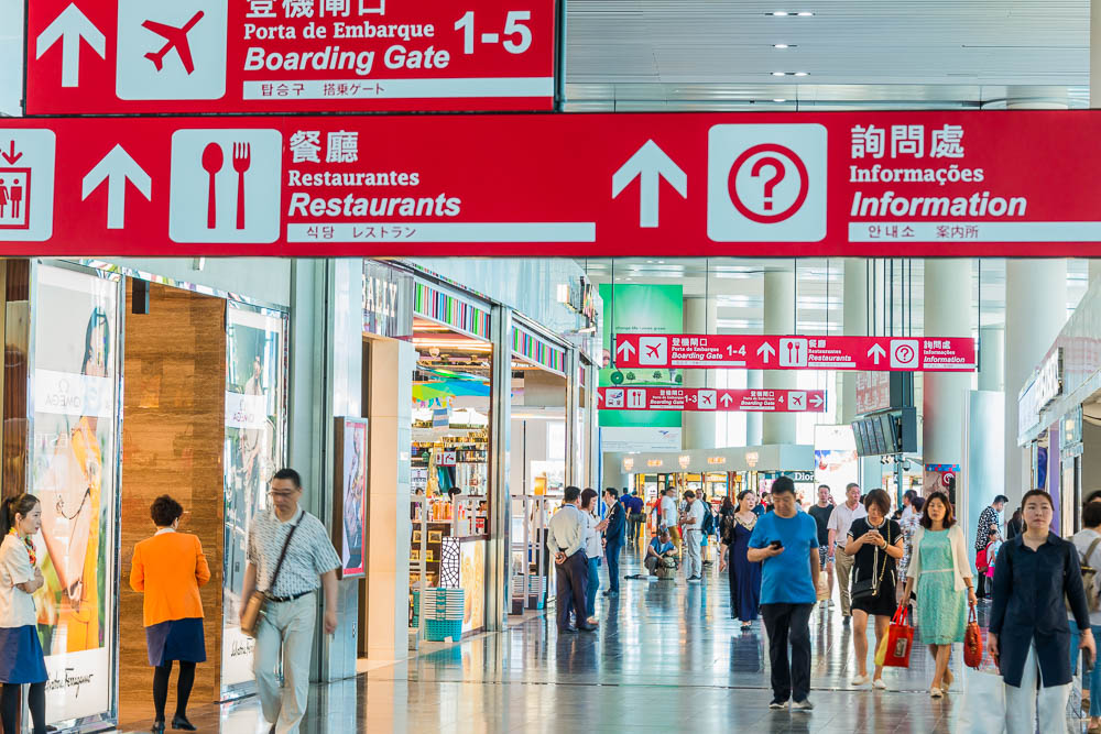 The Civil Aviation Authority of Macao SAR has so far approved 142 extra and charter flights for this summer vacation which are destined to mainland China, Taiwan China, Thailand, Republic of Korea and Japan to cater for the demand for travel of both Macao residents and tourists who take Macao as a transit point to travel to other places.