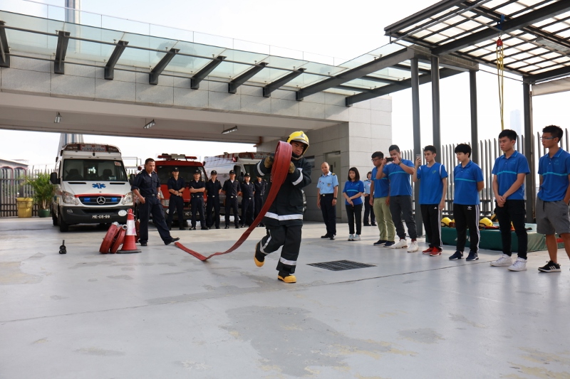 Exercício diário dos bombeiros