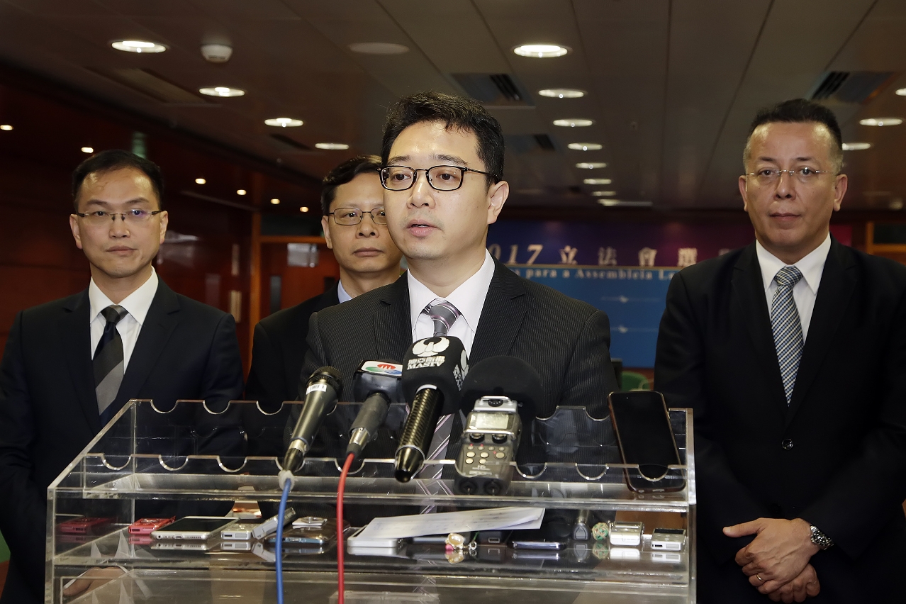 The Chairman of the Electoral Affairs Commission for the Legislative Assembly Election, Mr Tong Hio Fong, speaks to reporters.