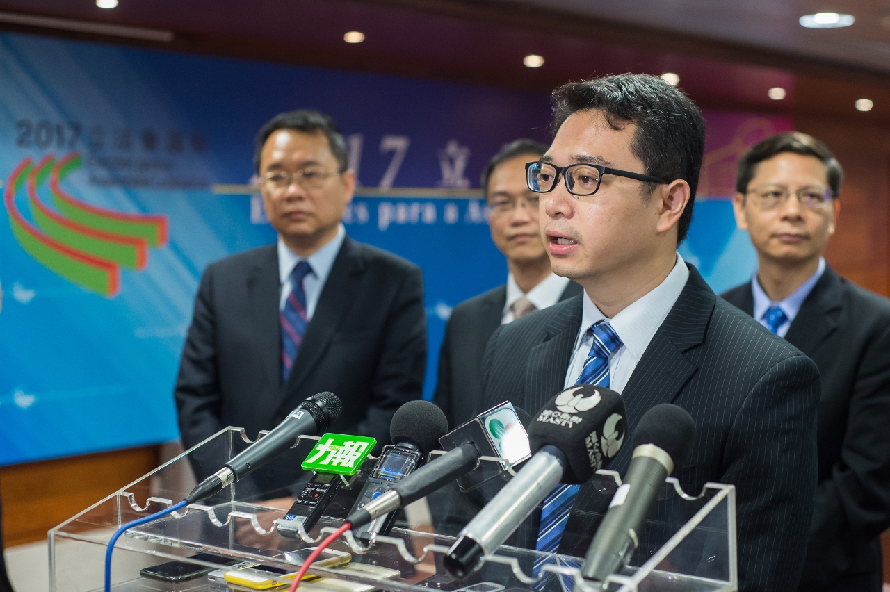 The Chairman of the Electoral Affairs Commission for the Legislative Assembly Election, Mr Tong Hio Fong, speaks to reporters.