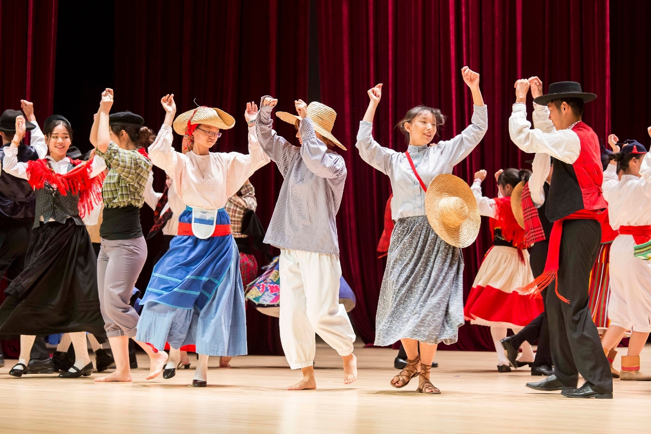 Students perform Portuguese folk dances