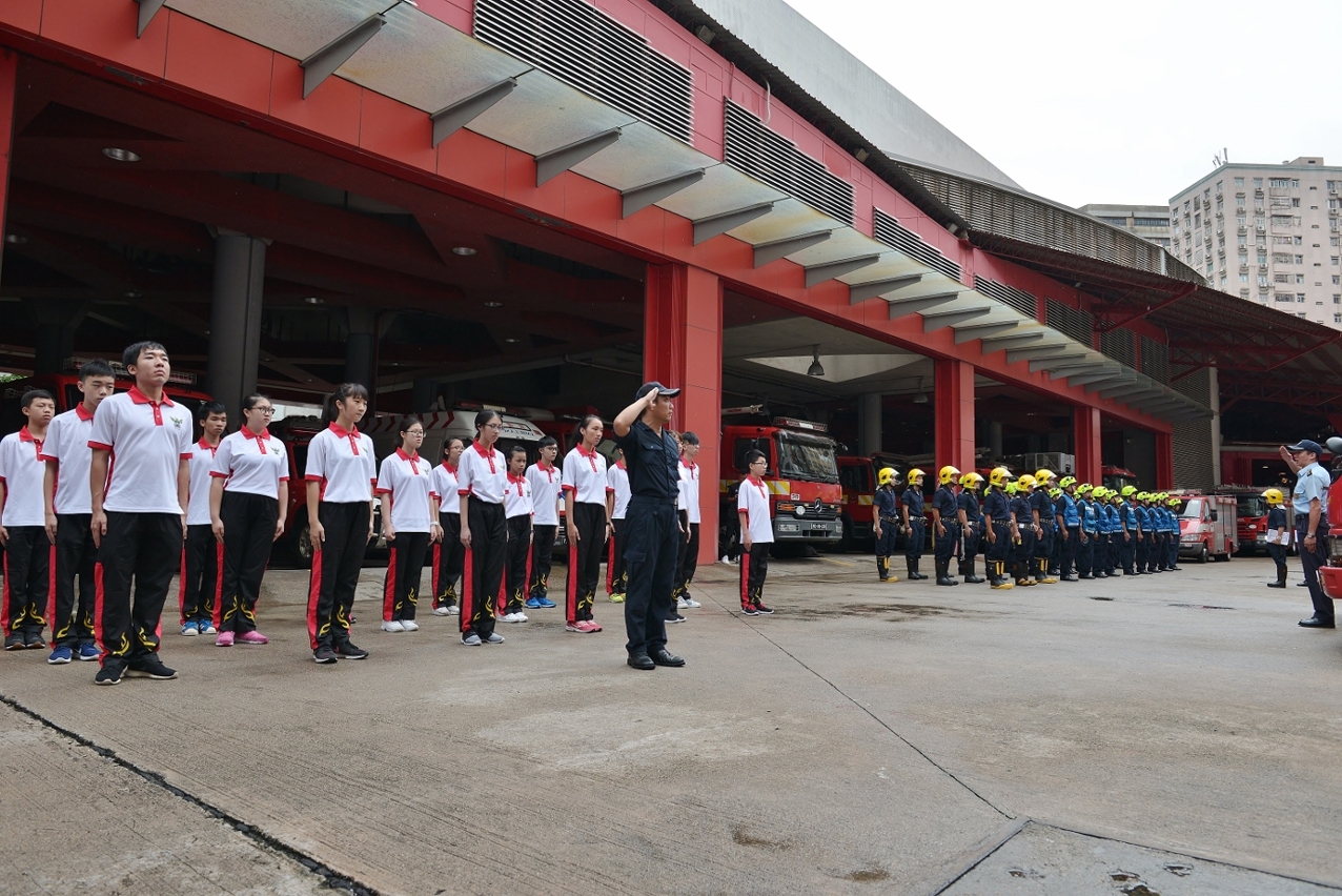 Os formandos participaram na formatura