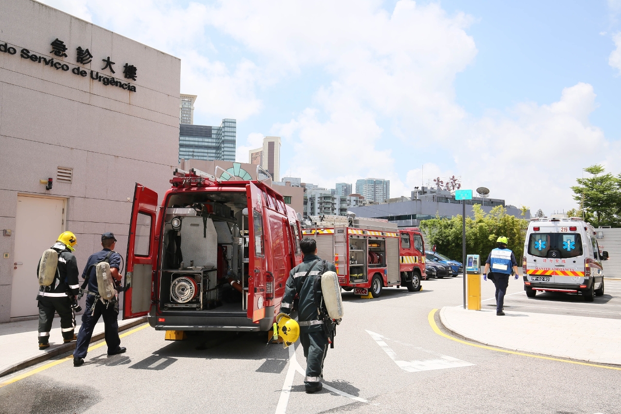 消防局出動近30名消防人員參與演習