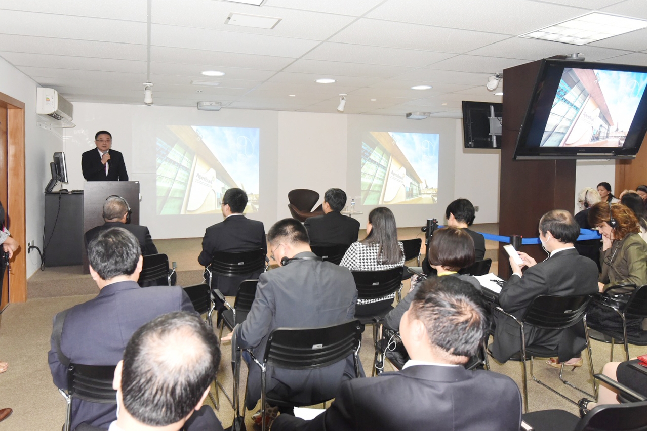 Delegação de representantes das províncias e regiões «9+2» do Pan-Delta do Rio das Pérolas, em visita ao Brasil e Portugal, no âmbito de negociações comerciais. Primeira visita do programa: Agência Brasileira de Promoção de Exportações e Investimentos (Apex) para intercâmbio.