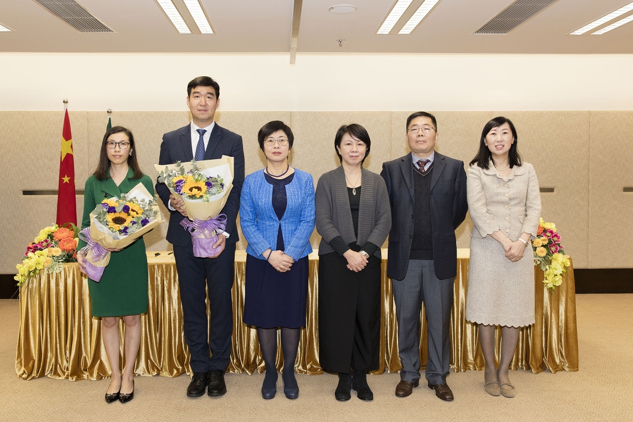 法務局張涵副局長及鍾頴儀副局長就職